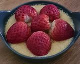 Une image de l'étape 6 de Crème brûlée aux fraises.