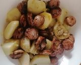 A picture of step 5 of Potato Salad with Lentils and Sausage.