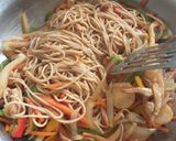 Foto langkah ke 3 dari resep Mie goreng.