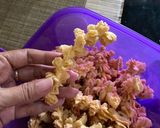 Foto langkah ke 4 dari resep Kue Akar Pinang.