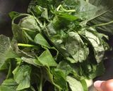 Foto langkah ke 2 dari resep Sayur bening / sayur bayam rumahan.