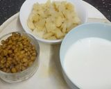 A picture of step 1 of Tricolour Dahi Batata Puri with A Twist.