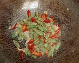 Foto langkah ke 3 dari resep Cah kangkung.