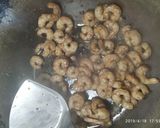 A picture of step 7 of Thai Linguine Stir Fry.