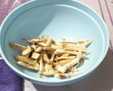 Foto del paso 2 de la receta: Crema de champiñones exquisita