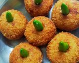Foto langkah ke 5 dari resep Kroket kentang isi ayam.