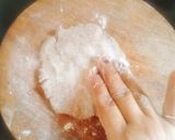A picture of step 5 of Bajara roti (pearl millet flour / sajje hittu).