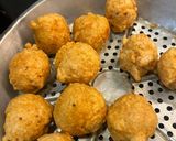 Foto langkah ke 4 dari resep Bakwan Goreng Ayam Udang.