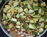 A picture of step 6 of Mango and Chickpeas pickle.