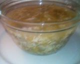 Foto del paso 3 de la receta: Sopa de huevo con verduras