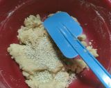 Foto langkah ke 4 dari resep Biji Ketapang Renyah Tanpa Telur.