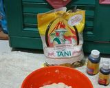 Foto langkah ke 3 dari resep Permen Bola-bola Susu Warna-Warni.