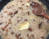 Foto langkah ke 2 dari resep Risotto with wild mushroom.