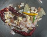 A picture of step 2 of Butter paneer masala.