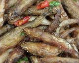 Hình bước làm 3 của món Cá bống đồng chiên giòn