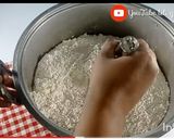 Foto langkah ke 1 dari resep Cucur 3 bahan.