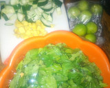 A picture of step 1 of Mint cucumber lemonade.