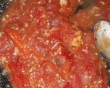 Foto langkah ke 4 dari resep Pindang Sambal Tomat Uennak.