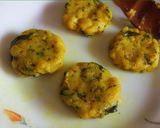 A picture of step 4 of Idli vada.