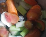 Foto del paso 2 de la receta: Caldo base
