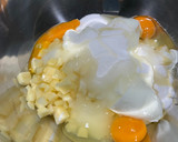 Foto del paso 2 de la receta: Bizcocho de manzana fácil y jugoso