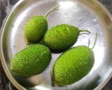A picture of step 1 of Spiny gourd potato dry curry.