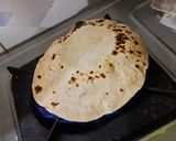 बेसिक फुलका पोळी (Phulka Poli Recipe In Marathi) रेसिपी स्टेप 4 फोटो 
