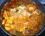 Foto langkah ke 5 dari resep Kreasi Pop mie gledek korea.