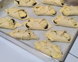 Foto langkah ke 5 dari resep Custard banana puff.