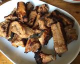 Une image de l'étape 6 de Ribs de porc marinés et grillés à la plancha.