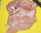 Foto del paso 1 de la receta: Trutros de pollo estofados al horno
