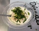 Une image de l'étape 9 de Sauce au yaourt, menthe, citron et ail.