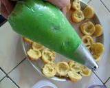 Foto langkah ke 6 dari resep Soes vla Pandan.