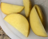Foto del paso 1 de la receta: Patatas gajo o cajún en 10 minutos al microondas con Lékué estuche de vapor