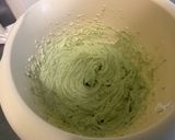Une image de l'étape 3 de Cake aux pistaches et mascarpone.