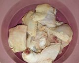 Foto langkah ke 1 dari resep Oblok Ayam Khas Betawi.