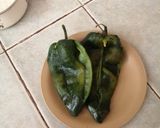 Foto del paso 3 de la receta: Chiles poblanos hojaldrados