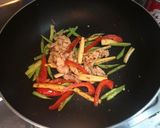豬肉什錦蛋炒麵的食譜步驟2照片