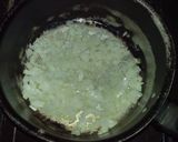 Foto del paso 1 de la receta: Hamburguesas a caballo con vegetales saltados
