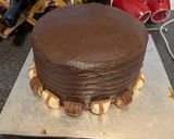 A picture of step 12 of Kinder bueno cake!.