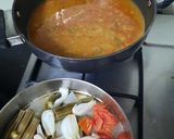 भरपूर भाज्या घालून केलेलं सांबार (Vegetable Sambar Recipe In Marathi) रेसिपी स्टेप 2 फोटो