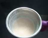 A picture of step 2 of Chikoo Milkshake.
