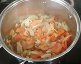 Foto del paso 1 de la receta: Lomi soup (sopa típica en Filipinas)