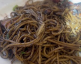 A picture of step 5 of Tagliolini al nero di seppia con granchio – Venetian squid ink tagliolini with crab.