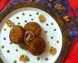 A picture of step 6 of Walnut Cauliflower Tikki.