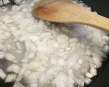 A picture of step 1 of Pear and thyme chutney.