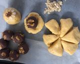 Hình bước làm 3 của món Walnut Moon Cakes (Bánh trung thu hạt óc chó)