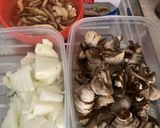 Tejszínes gombás pulyka recept fázis 1 fotója