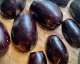 Foto del paso 1 de la receta: Berenjenas rellenas de bonito