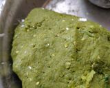 A picture of step 2 of Palak Paratha.